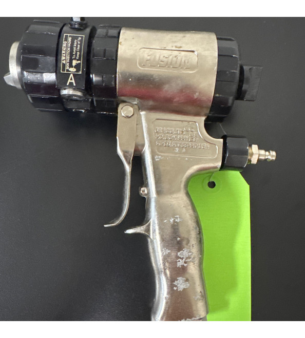 Used Graco Fusion AP w/ 04 Mixing Chamber Spray Gun-SN:AZ114833