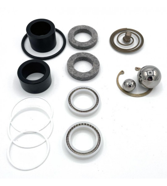 Graco E-30 B Side Displacement Pump Repair Kit